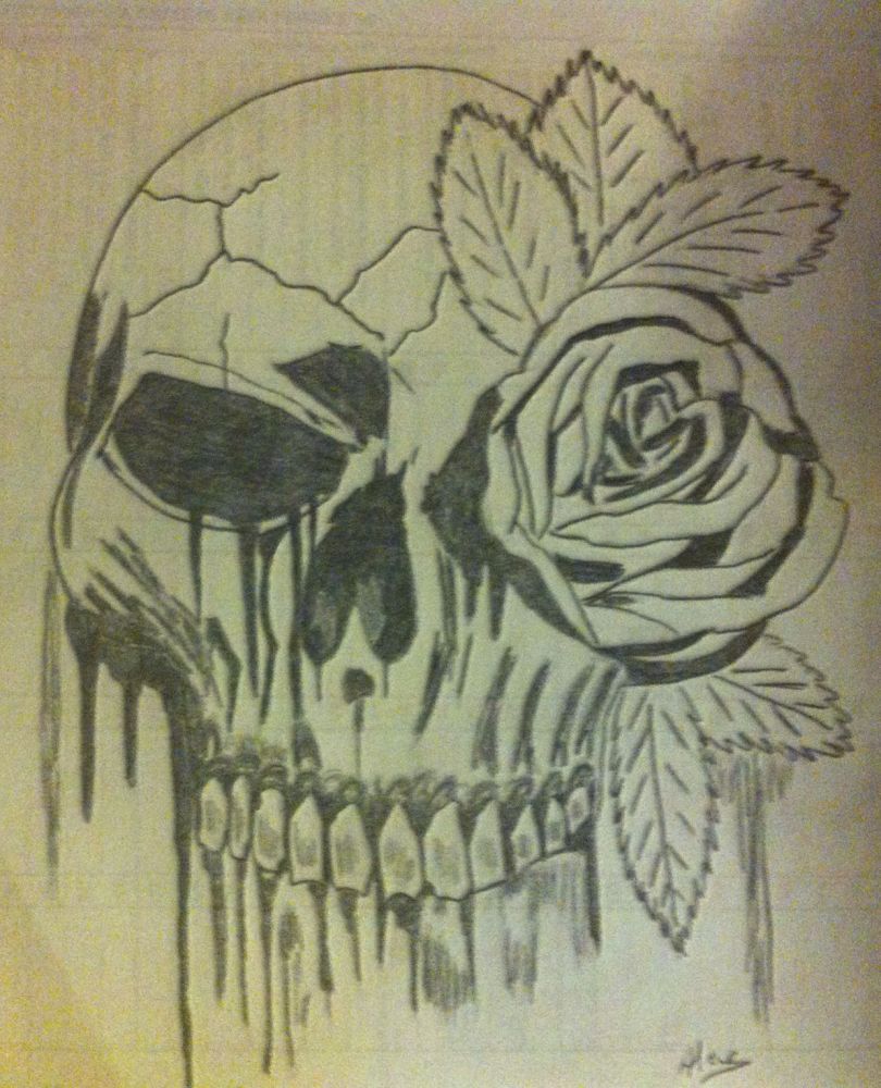 czaszka i róża wzory tatuaży