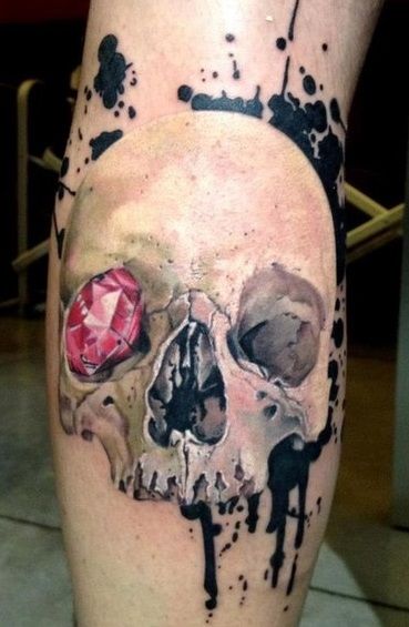 diament w oku czaszki