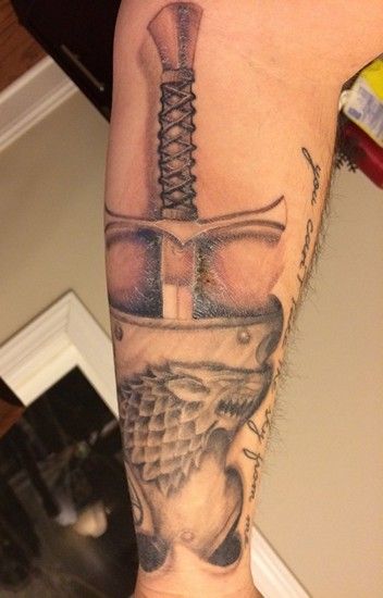 miecz, sztylet tatuaż