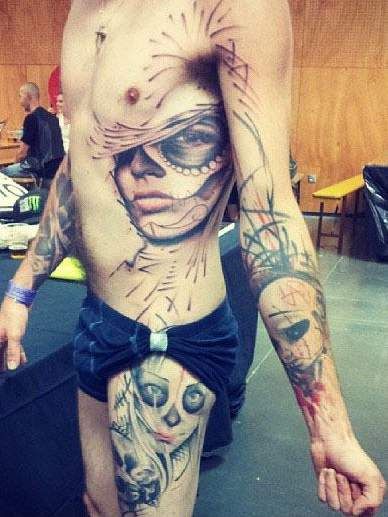 tatuaż na całe ciało