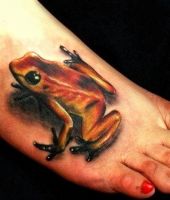 tatuaże na stopie, żaba