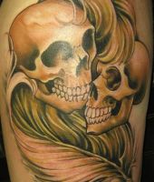 dwie czaszki blisko siebie