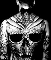 duże i piękne czaszczki tatuaże