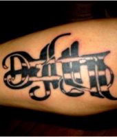 tatuaże dla dziewczyn napisy 75045