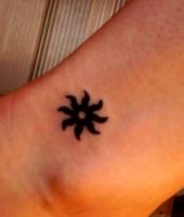 tatuaże damskie małe