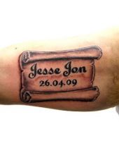 tatuaże daty 2550