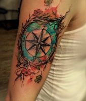 tatuaż kompas