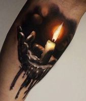 realistyczne tatuaże ze świeczką w 3d