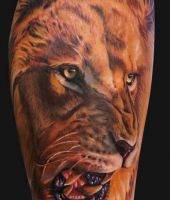 realistyczne tatuaże z lwami