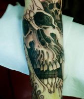 czaszki demony tatuaże