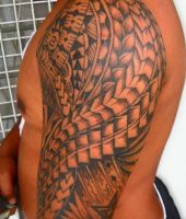 Samoa tatuaże na ramieniu