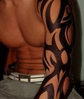 tribal na ręce tatuaż mężczyzny