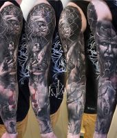 horror tatuaż na ręce