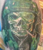 zielona czaszka demon