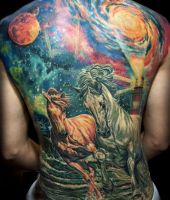 dziekie konie - tatuaże na plecach