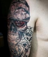 czaszka z diamentem w oku