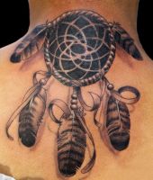 łapacz snów tatuaż na plecy