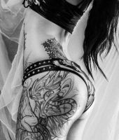 tatuowanie ud