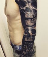 niesamowite czaszki tatuaże na ręce