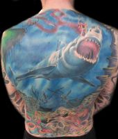 rekin atakuje - tatuaże morskie