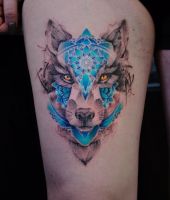 wilka głowa i zdobienia