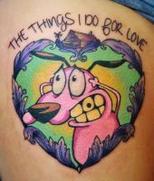 różowy pies - tatuaże z kreskówek