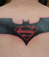 nietoprze z logo supermena