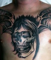 czaszka i skrzydła demona