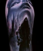 iluzja tatuaż - twarz śmierć