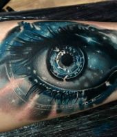 oko tatuaż na ręce 34