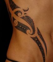 maori - wzór tatuażu dla kobiety