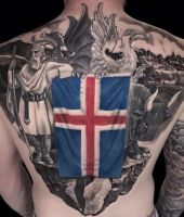 patriotyczne projekty tatuaży na plecach