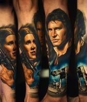 gwiezdne wojny tatuaże na nodze