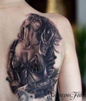 tatuaż kobieta wojownik