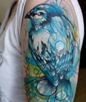 tatuaże na ramionach, ptak