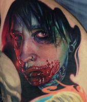 zombi kobieta tatuaż